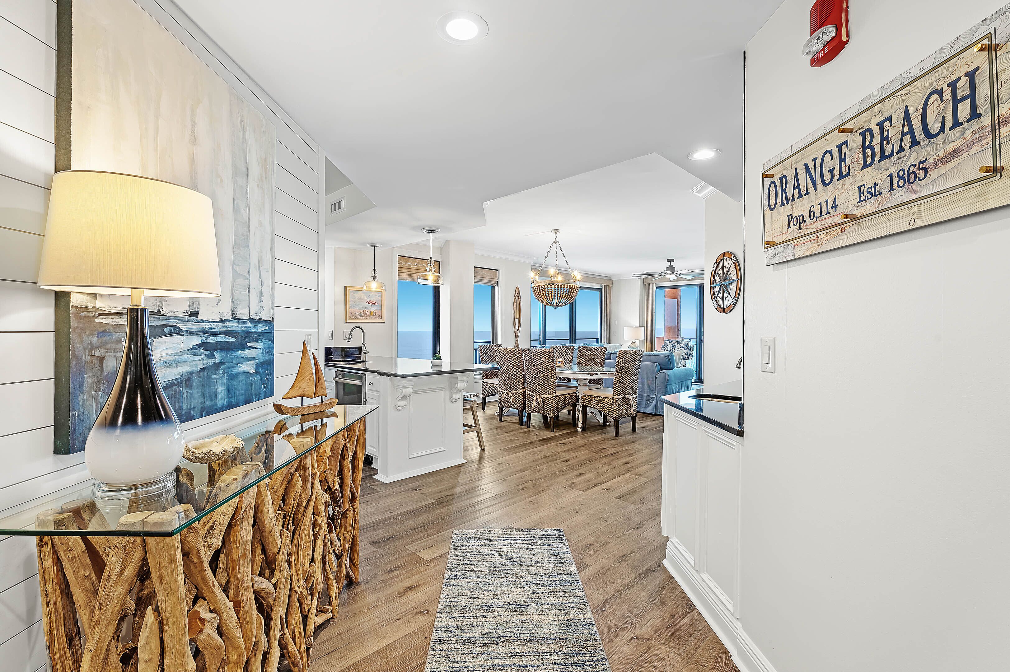 Magnificent Gulf Front Views with Beautiful Sunrises and Sunsets 3BR  Condo!