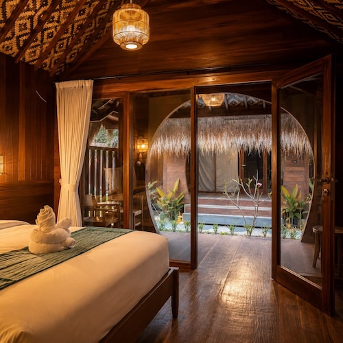 Sadev Resort