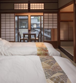 Superior Twin kamer, uitzicht op tuin (Japanese Style) | Een kluis op de kamer, een bureau, gratis wifi, beddengoed