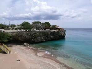 Beach nearby, beach towels - Beautiful apartment with sea view Royal Palm Resort near Willemstad (Willemstad)