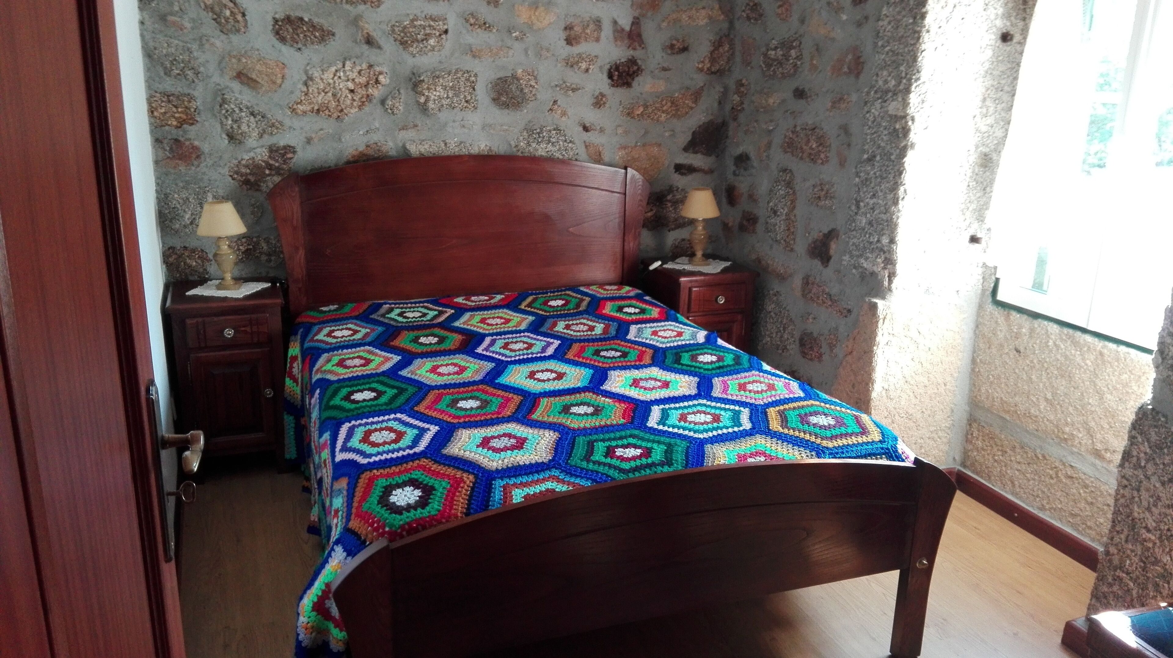 2 dormitorios, tabla de planchar con plancha, wifi y ropa de cama