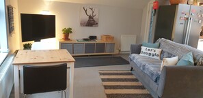 Smart TV, Netflix, streaming services