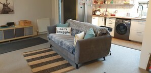 Smart TV, Netflix, streaming services