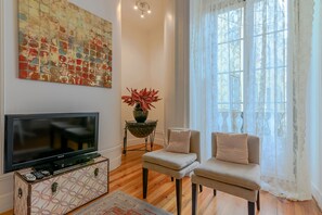 智能电视、DVD 播放器