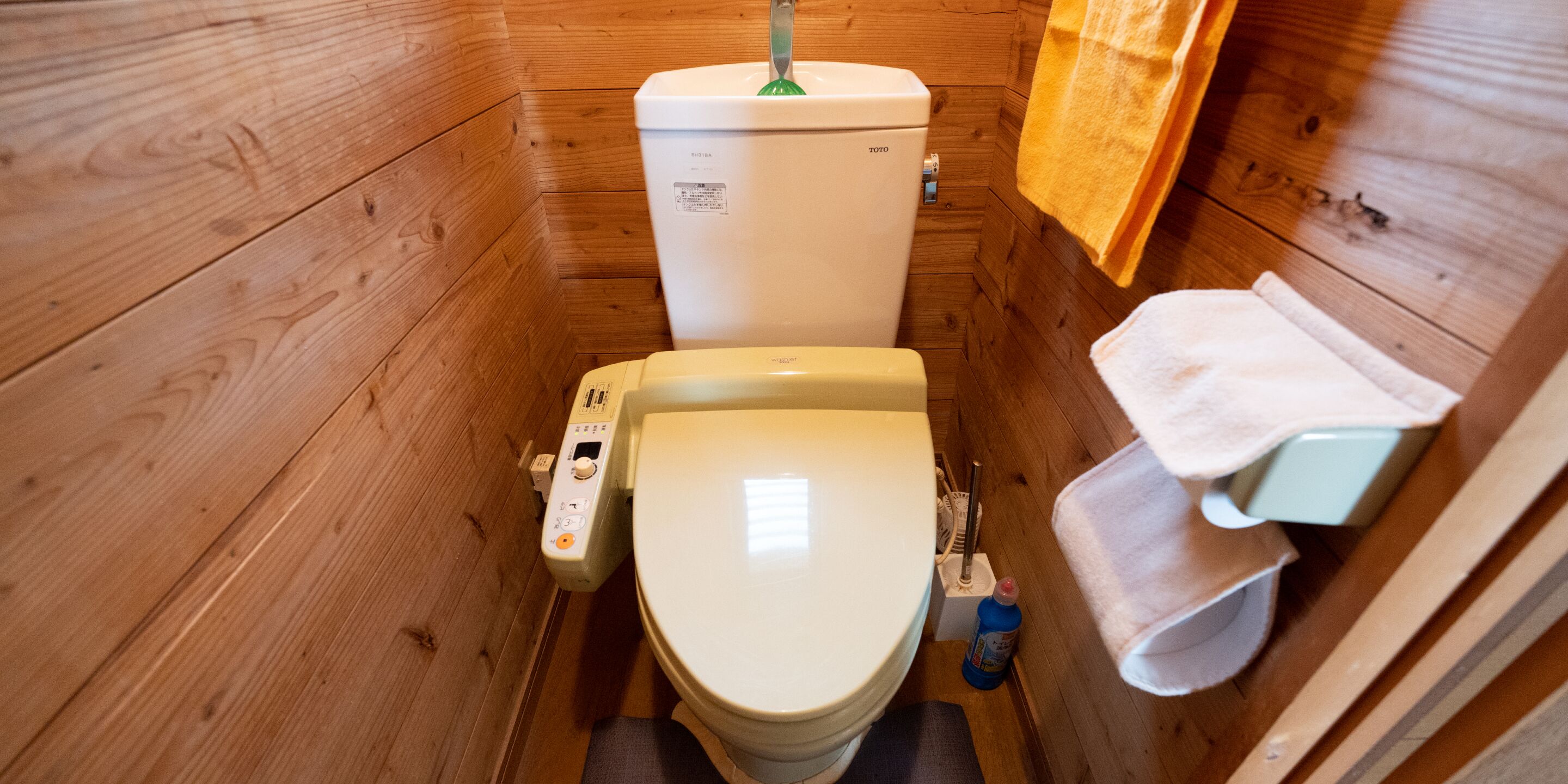 family cottage b, non smoking | room amenity