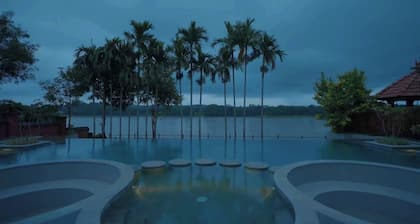 River Retreat Heritage Ayurvedic Resort
