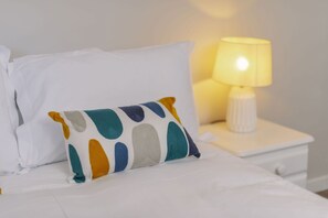 2 bedrooms
