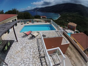 Utomhuspool