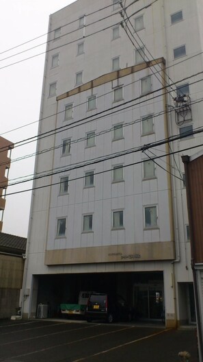 Exterior - Business Hotel Chateau Est Takamatsu (Takamatsu)