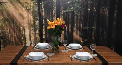 COUNTRY NEST- Cosy Spacious Holiday House