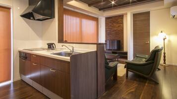 Deluxe Villa | Soundproofing, free WiFi