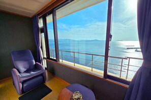 MANPA CLUB Deluxe Japanese Style Room, Smoking