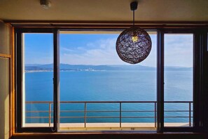 MANPA CLUB Japanese Style Room, Open Air Bath, Smoking	 | Down comforters, minibar, in-room safe, desk - Manpa Resort (Wakayama)
