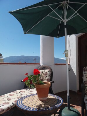 Terrace/patio -  charming house in historic spa town picturesque plaza/poolsWIFIAlpujarras Grana (Lanjaron)