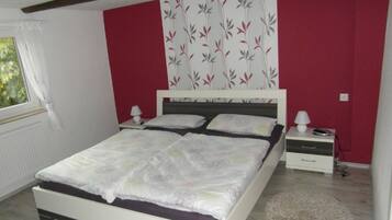 1 Schlafzimmer, WLAN, Bettwäsche