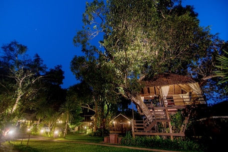 Interior. Banviewnam Camping & Resort