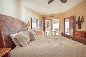 2 bedrooms, free WiFi, bed sheets - Sonoran Sun E-1005 Sunrise Perch Penthouse Nice Decor Large Patio Ocean Front Condo (Puerto Penasco)