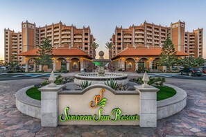 Exterior - Sonoran Sun E-1005 Sunrise Perch Penthouse Nice Decor Large Patio Ocean Front Condo (Puerto Penasco)