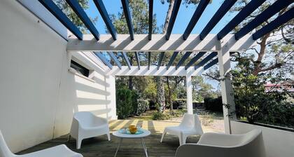 Terraced villa in front of the sporting casino