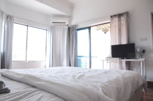 Grayhaus Guest House