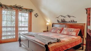 3 habitaciones, tabla de planchar con plancha y cuna de viaje