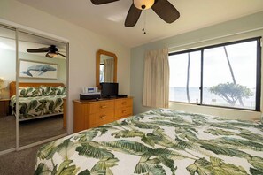 2 bedrooms, iron/ironing board, free internet, bed sheets