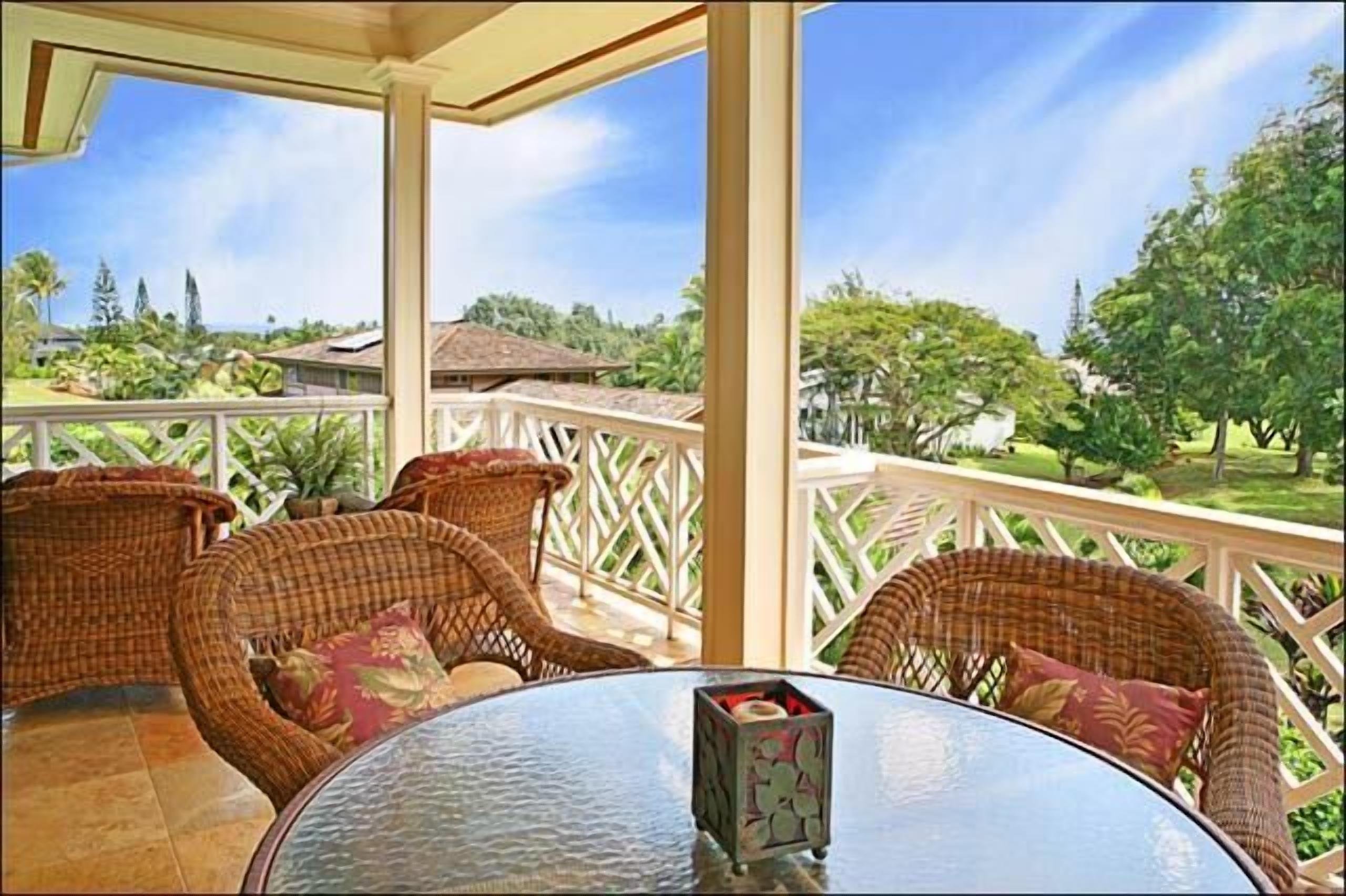 屋外ダイニングエリア