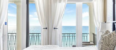 5 soverom, skrivebord, strykejern/-brett og wi-fi (inkludert)