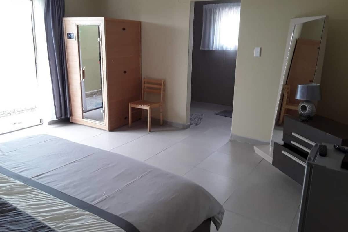 Luxury-Doppelzimmer (4 - Sauna) | Wohnbereich | Flachbildfernseher