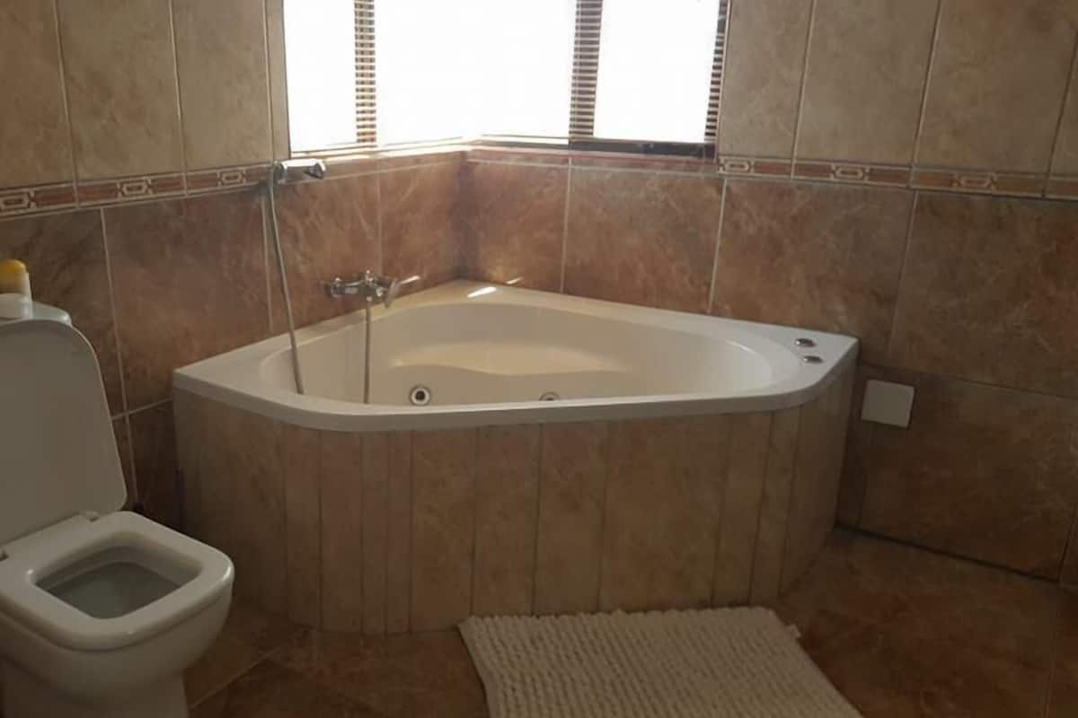 Luxury-Suite, Whirlpool (9) | Badezimmer | Handtücher