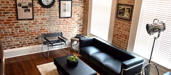 Investigative reporting themed, Historic luxury condo, 2 blocks from French Quarter