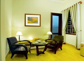 LCD TV - An Hoi Town Homestay (Da Nang)