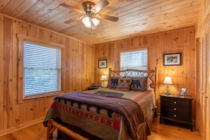 3 bedrooms, free WiFi, bed sheets