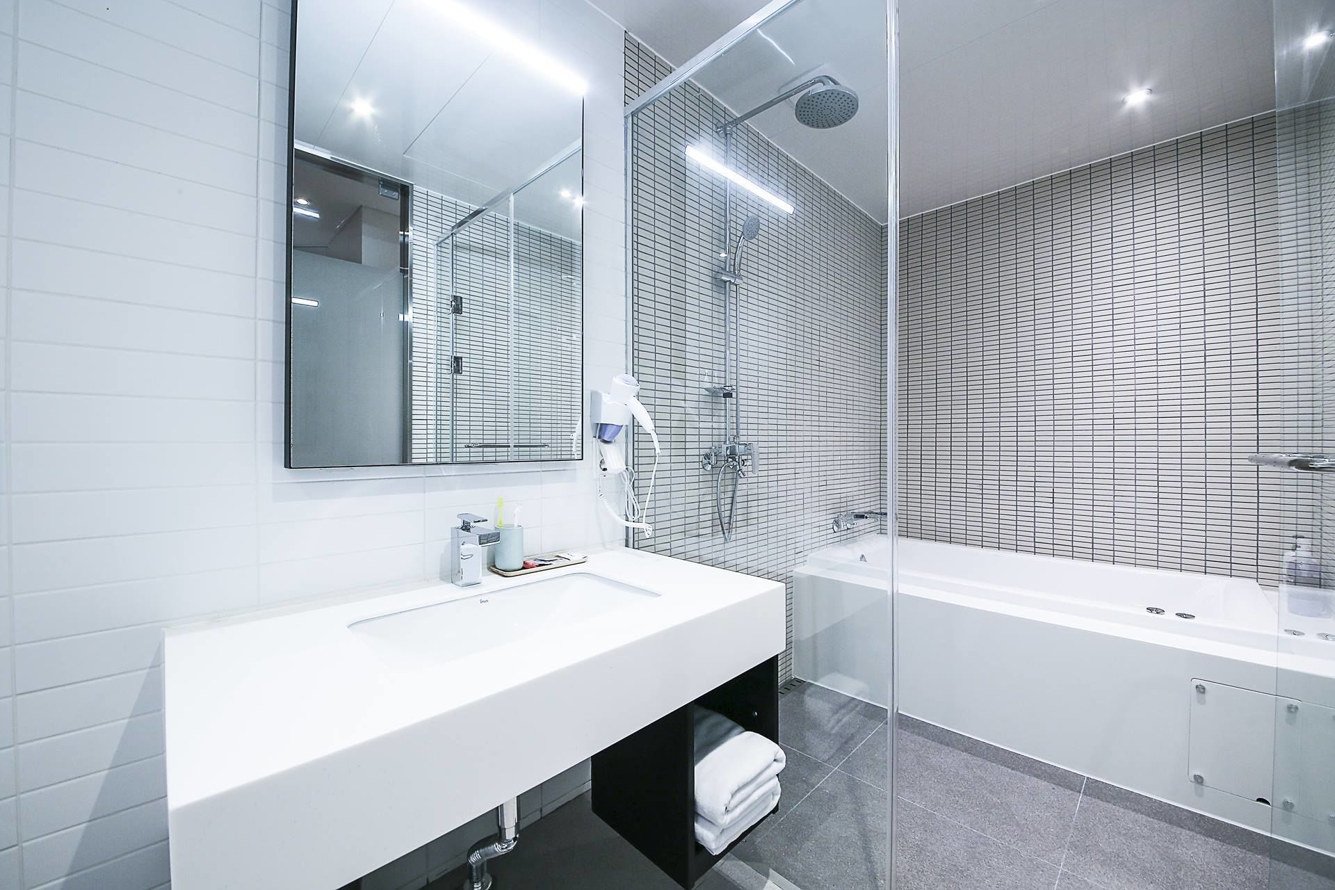 free toiletries, hair dryer, bathrobes, slippers