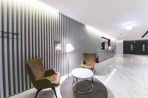 Lobby - Golden River Hotel (Gwangmyeong)