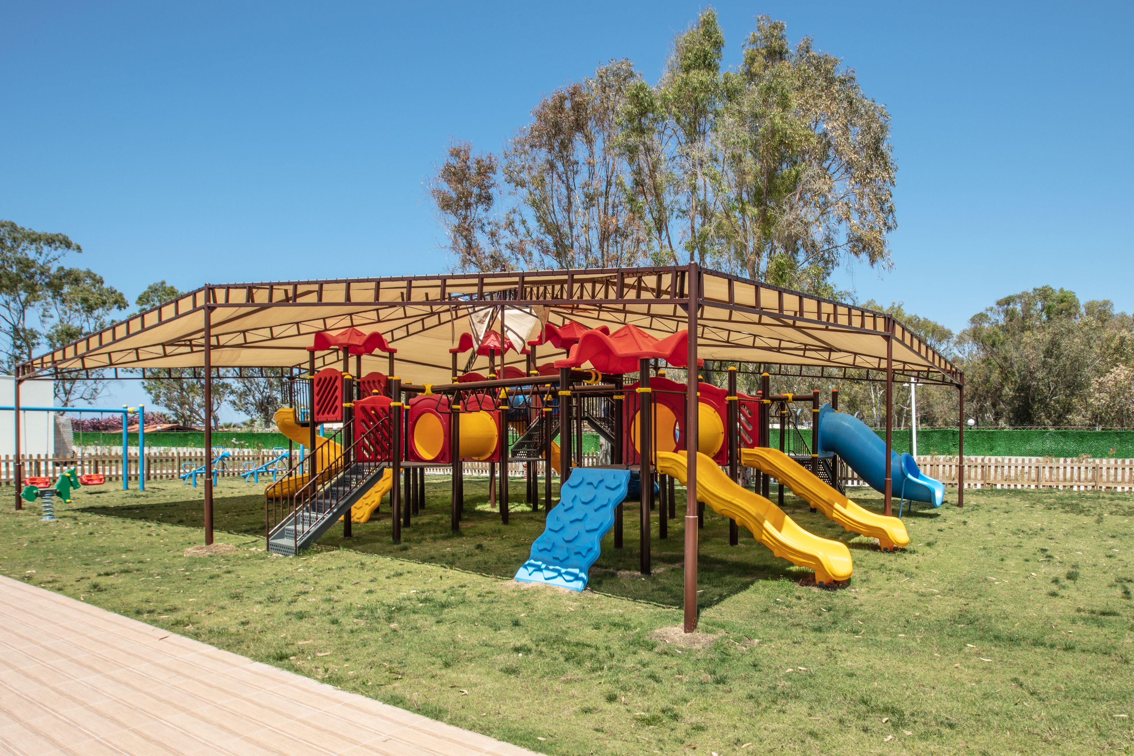 children’s play area – outdoor