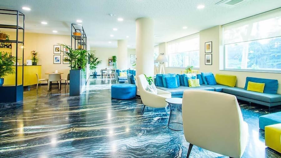 Ark Hotel