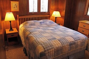 5 quartos, escrivaninha, Wi-Fi de cortesia, roupa de cama