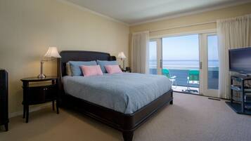 3 habitaciones, tabla de planchar con plancha, internet y ropa de cama