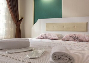 Apartment | Soundproofing, iron/ironing board, free WiFi - Nest Suite Sisli (Istanbul)