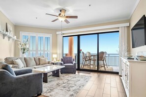 Téléviseur, lecteur de DVD