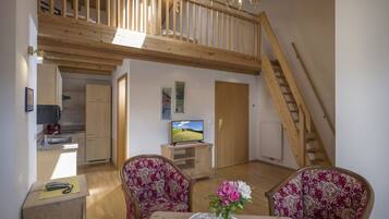 Apartment (Typ 1, excl. 58€ cleaning fee per stay) | Private kitchen | Fridge, stovetop, coffee/tea maker, cookware/dishes/utensils