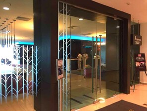 Interior entrance - The Regency Scholars Hotel Kuala Lumpur (Kuala Lumpur)