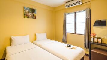 Standard Twin Room | Free WiFi