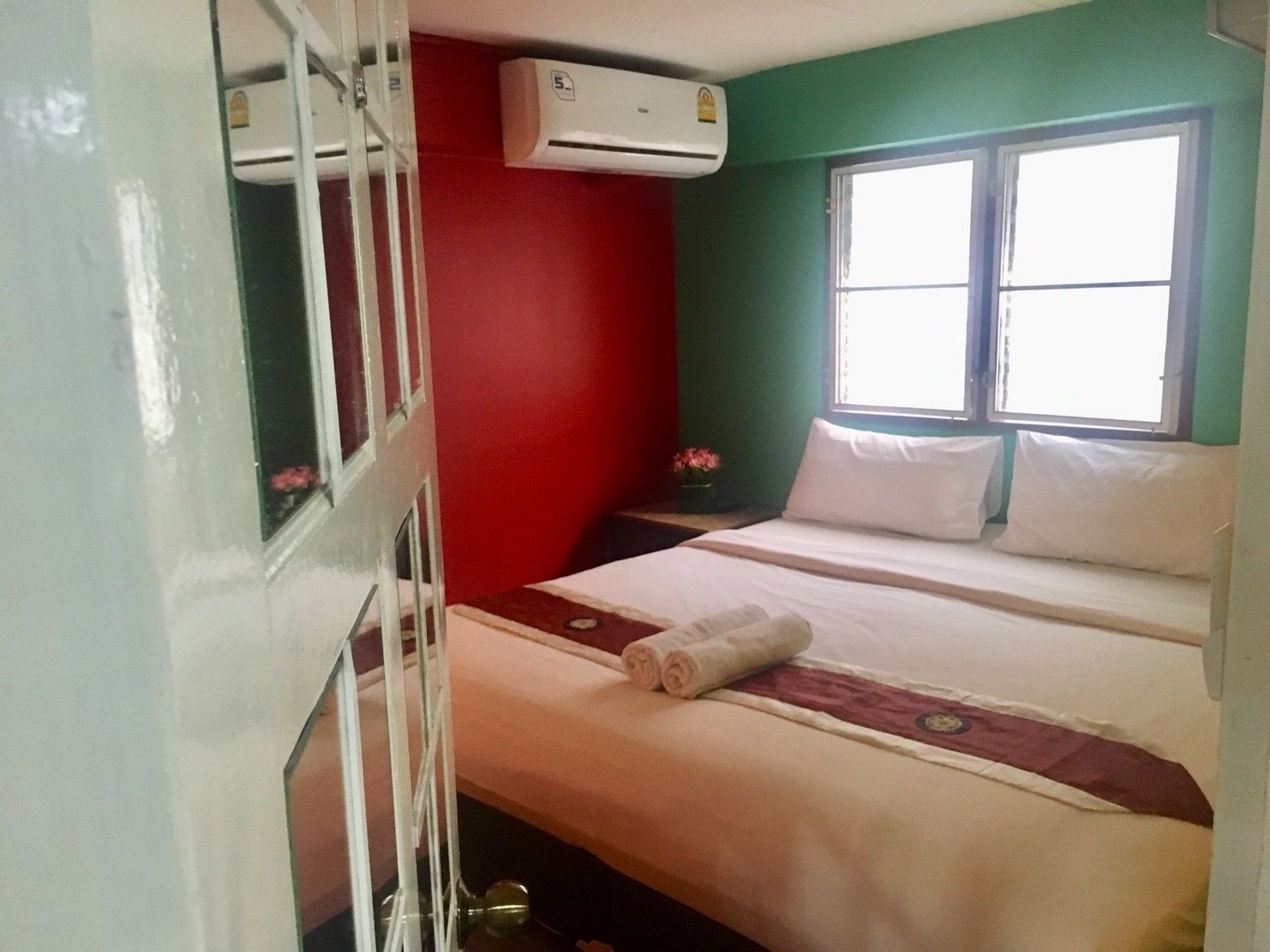 Foto - The Corner Ratchada