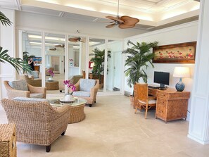Interior - REMODELLED, prime OCEAN VIEW at Maui's #1 Kaanapali beach J221 (Kaanapali)