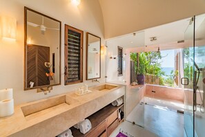 Shower, towels - Oceanfront Villa in Gated Community + Amenities (Huatulco)