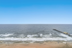 Na praia