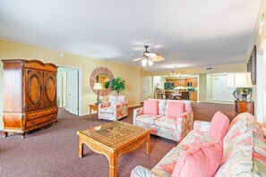TV, DVD player - $150 activities - E-gift card when you book - Corner Oceanfront w/ Wraparound Balcony | M2207 (Myrtle Beach)