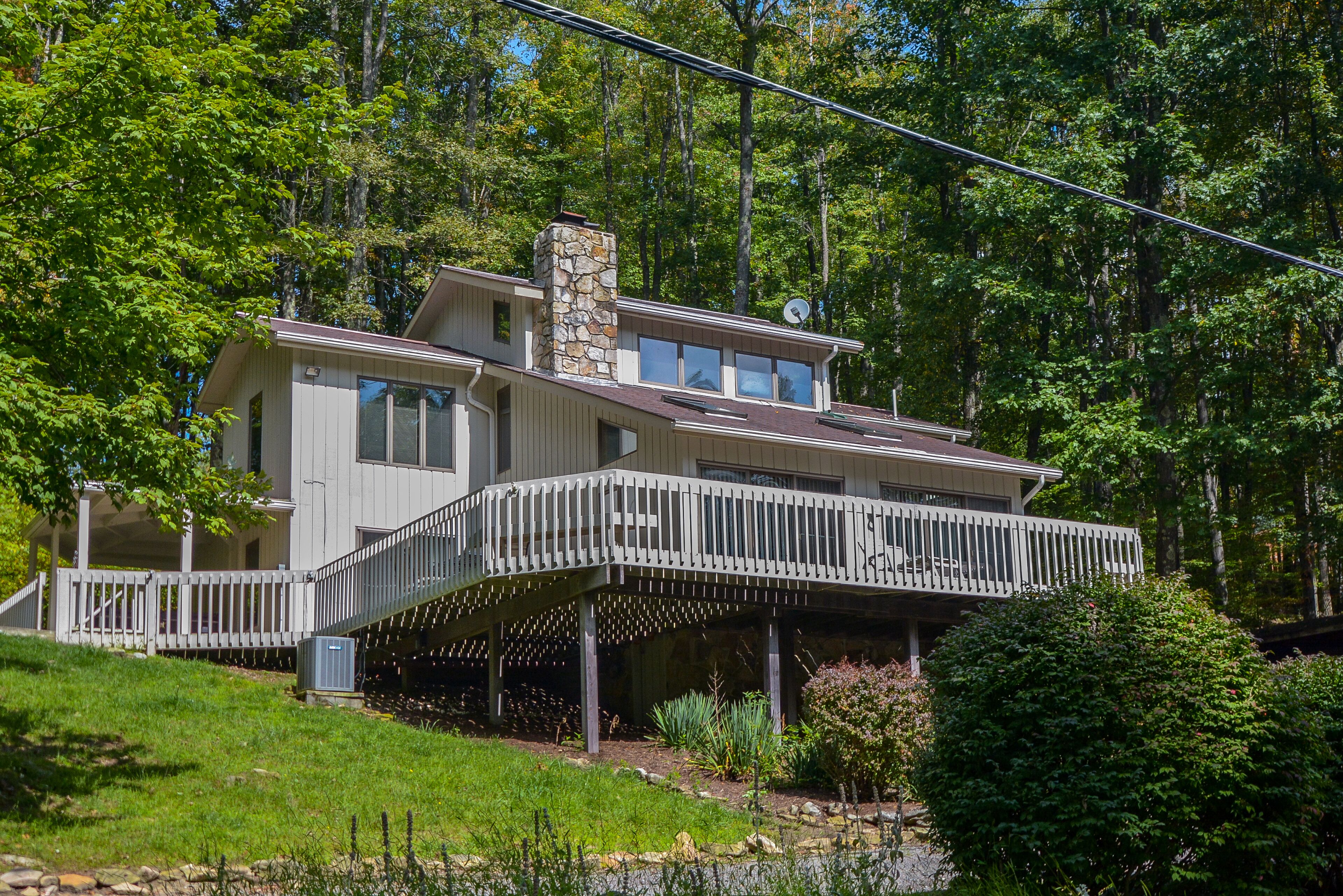Cedar Ridge | Private Hot Tub, Fantastic Location